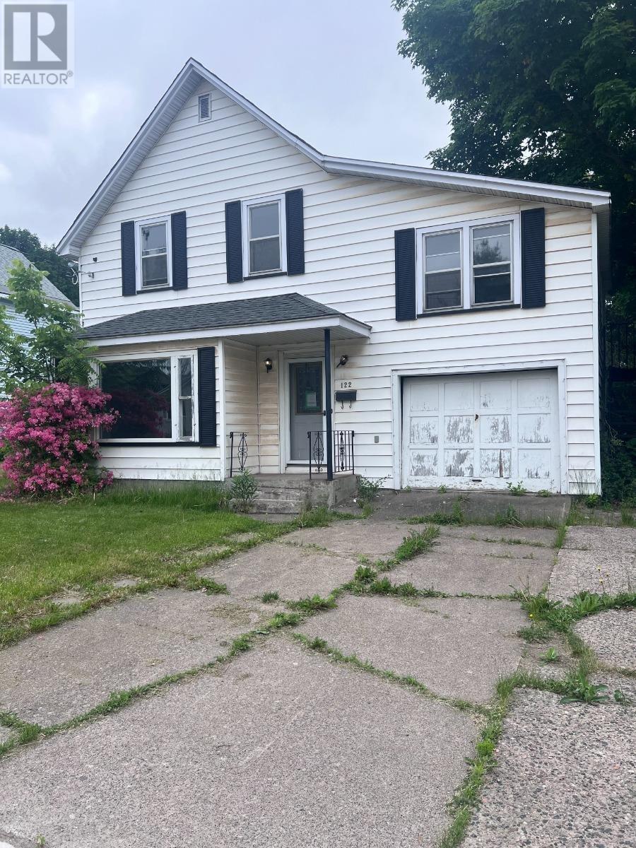 Homes for Sale Sault Ste. Marie 122 Pilgrim ST