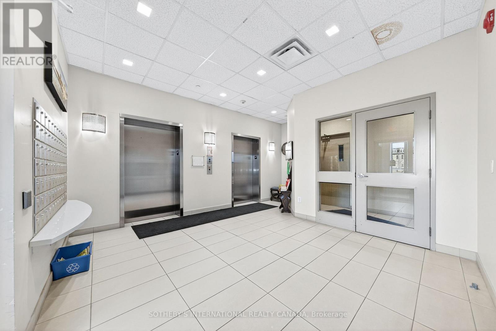 409 - 155 WATER STREET S