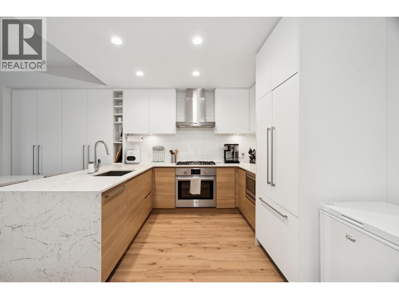 420 55 KLAHANIE DRIVE