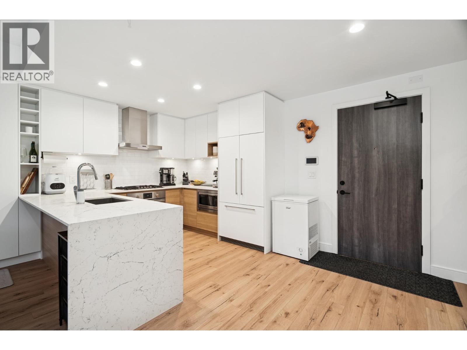 420 55 KLAHANIE DRIVE