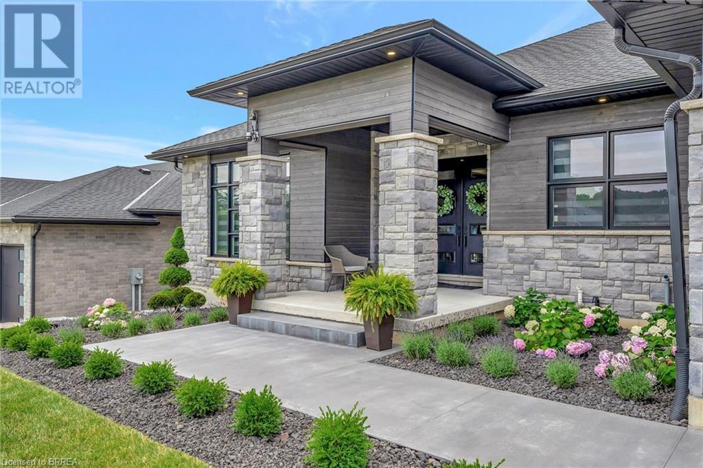 14 HUDSON Drive