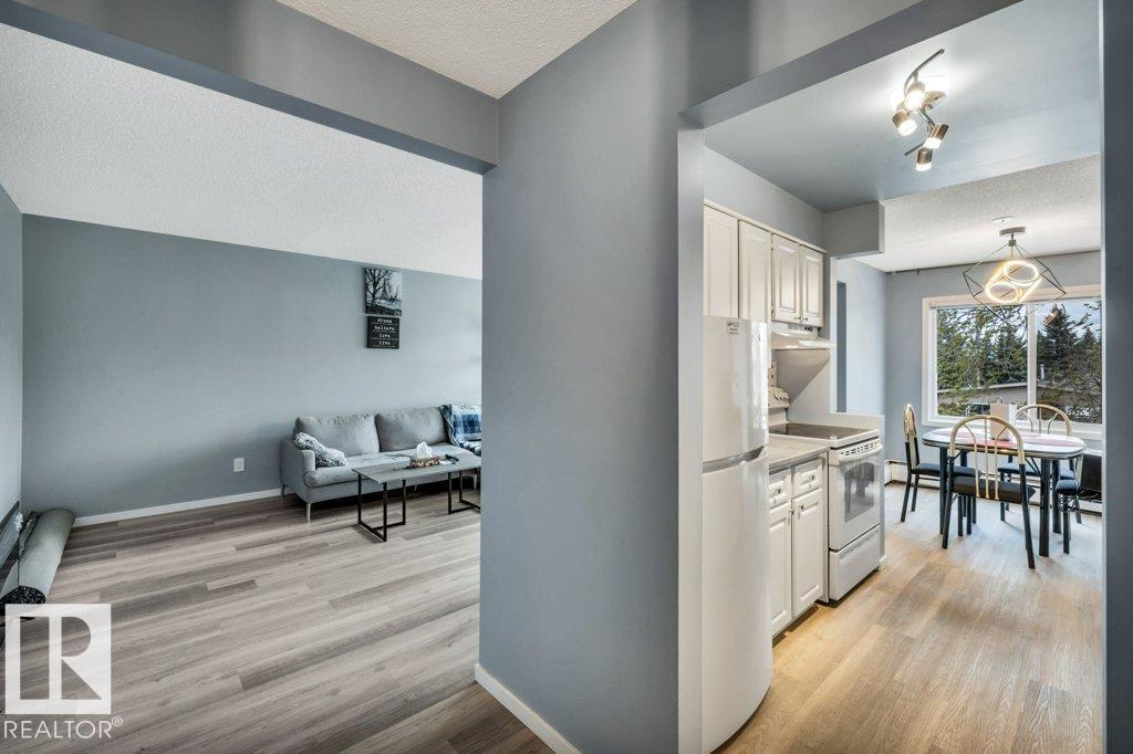 #303 11445 41 AV NW