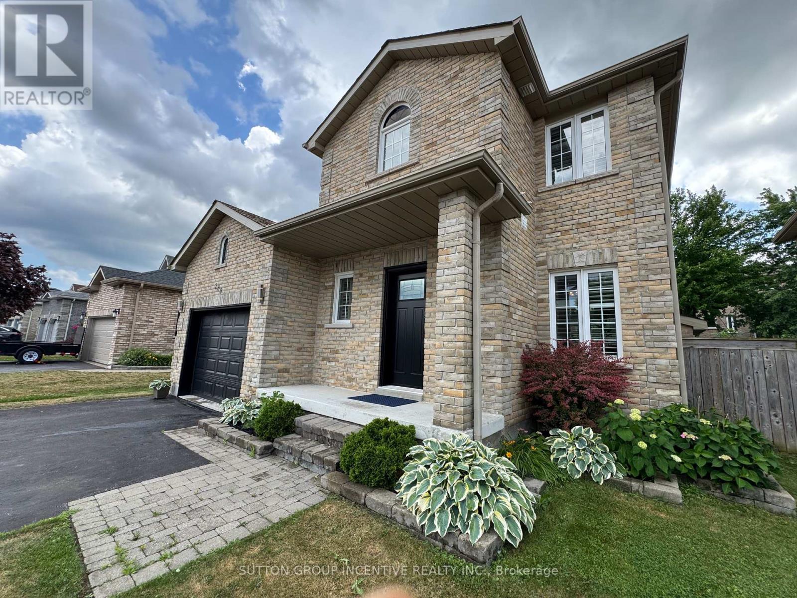 269 COUNTRY LANE