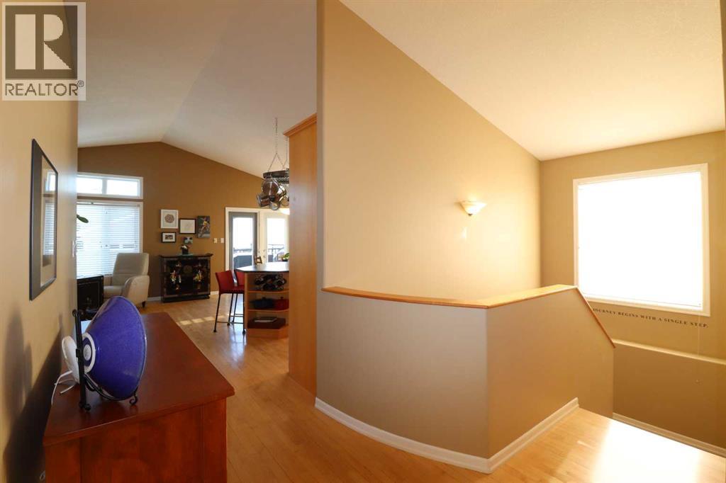 50 Riverbrook Close W