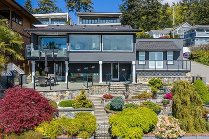 14535 SUNSET DRIVE White Rock BC V4B2V7