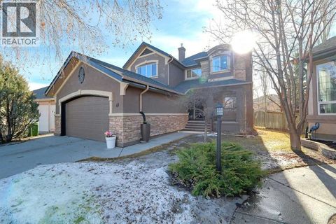 48 Cranleigh Court SE Calgary AB T3M1C9