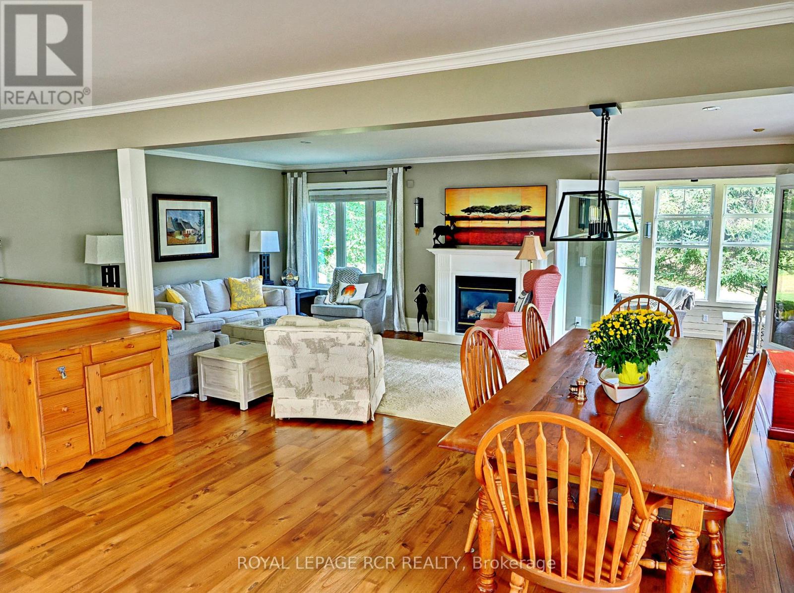 2 - 28 REDDINGTON DRIVE