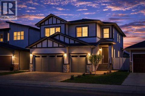 7 Waterford Heights Chestermere AB T1X2M7