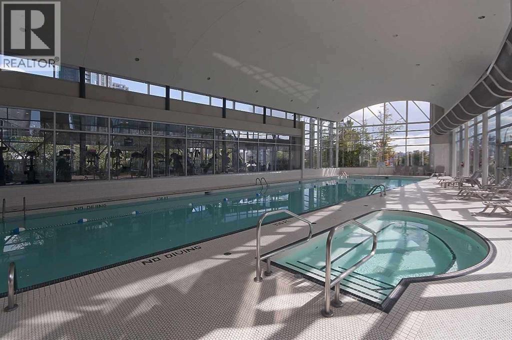 601 1408 STRATHMORE MEWS