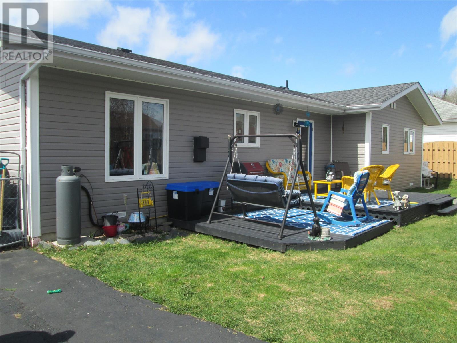 9 McDonald Crescent