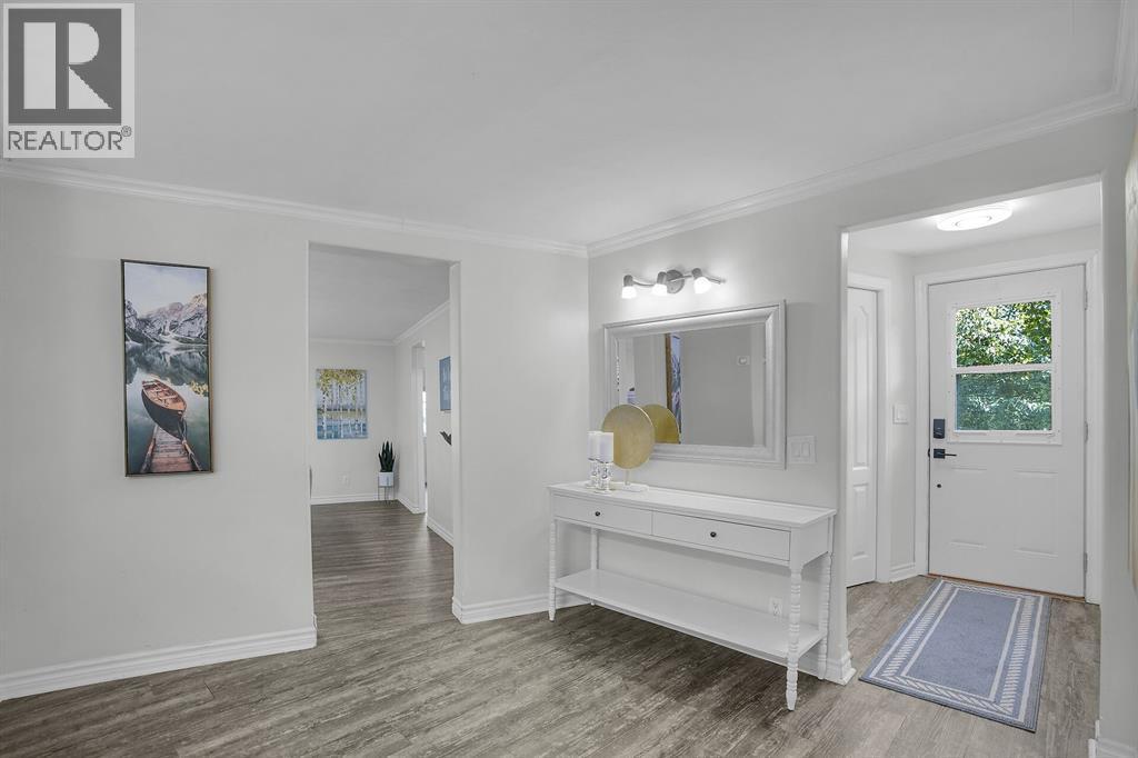 3692 BEVERLY GLEN ...
