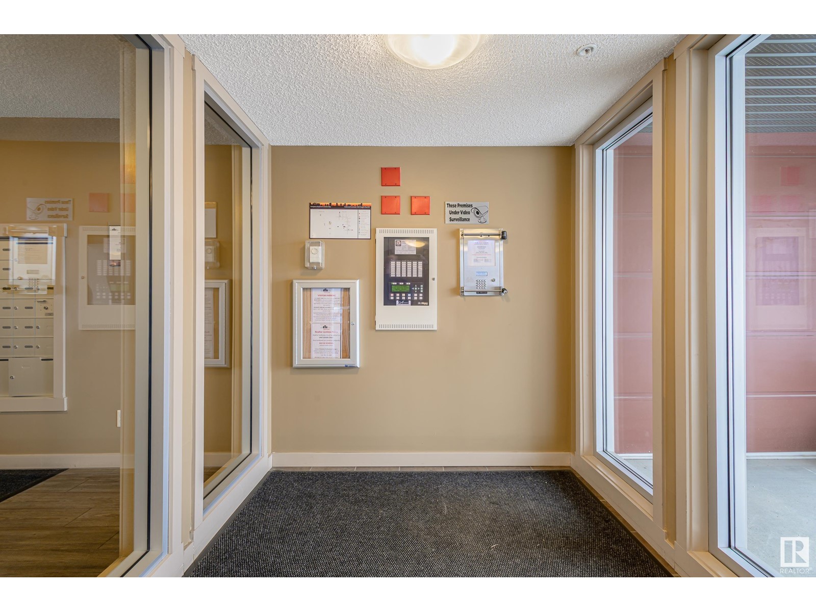 #201 5390 CHAPPELLE RD SW