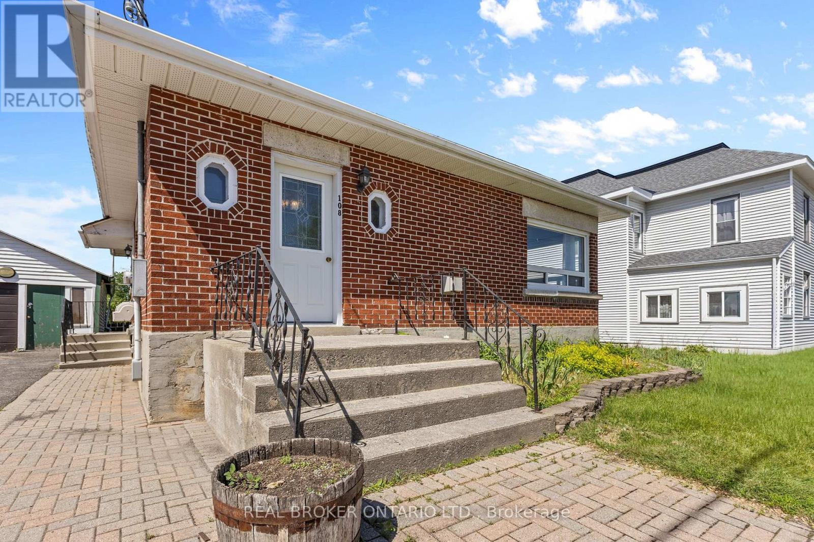 108 RIDEAU STREET