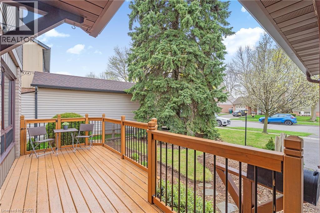56 ANGELA Crescent
