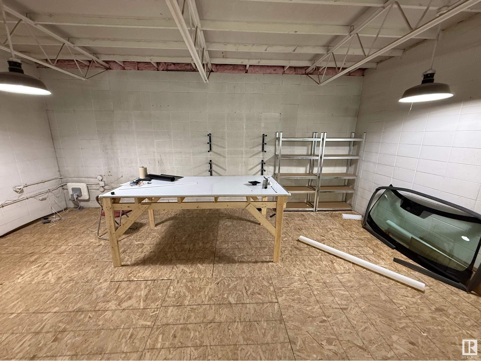 16714 111 AV NW