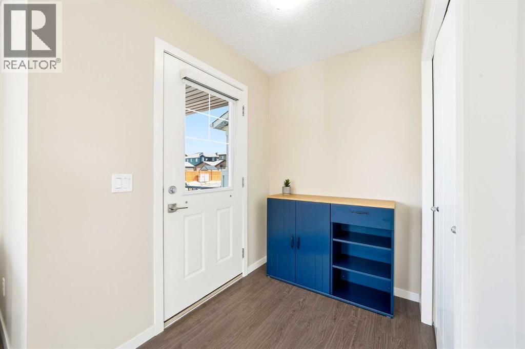 157 Fireside Circle NW