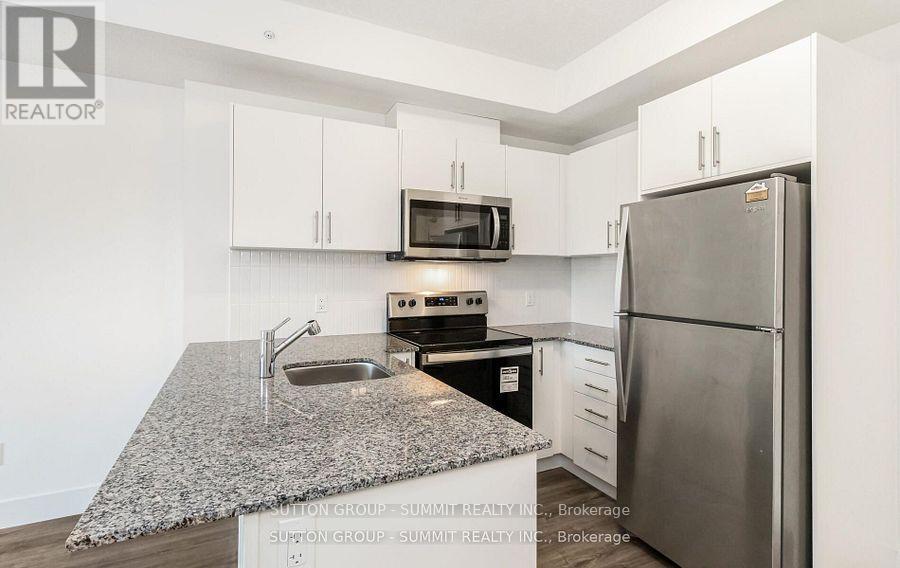 208 - 107 ROGERS STREET