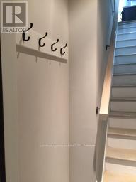 # UPPER - 186 KINGSTON ROAD