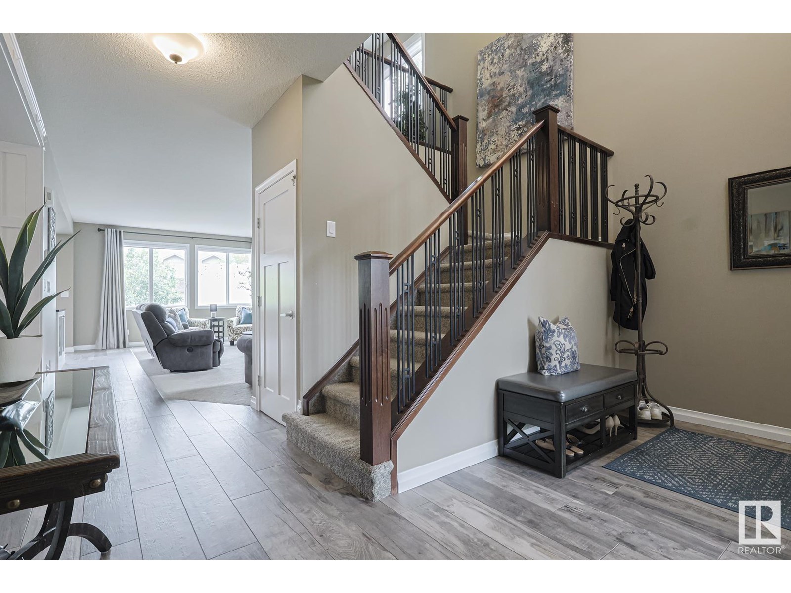5506 168A AV NW