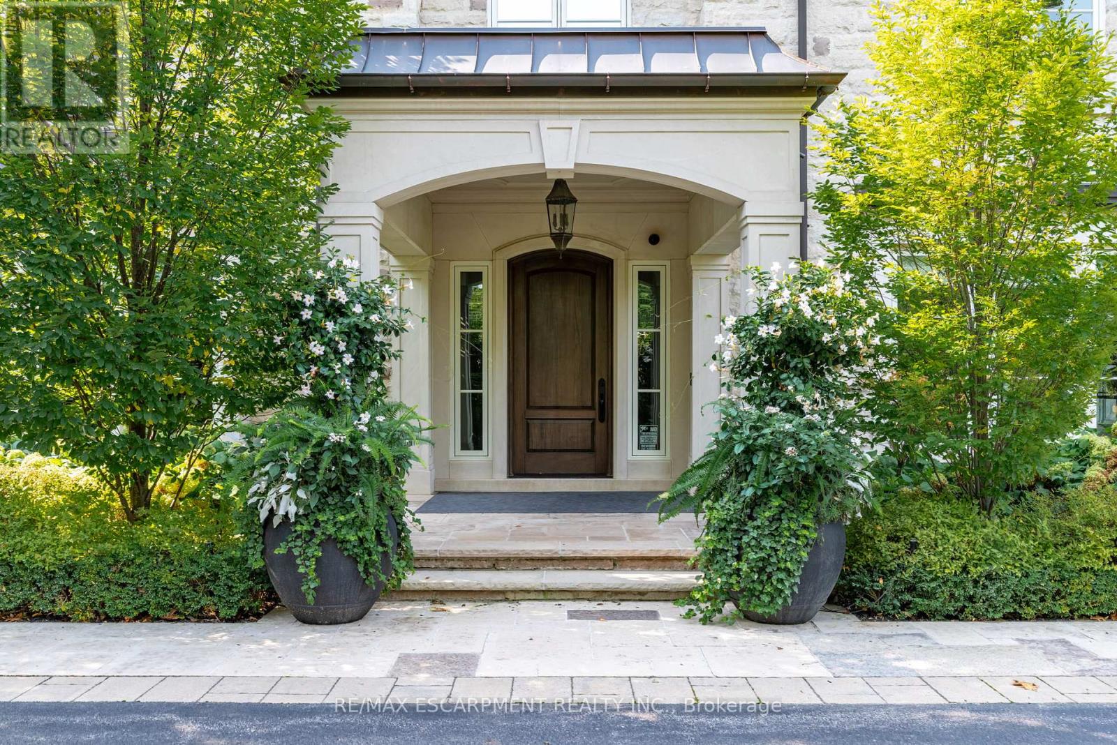 4472 ESCARPMENT DRIVE