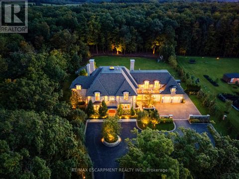 4472 ESCARPMENT DRIVE Burlington ON L7M0T8