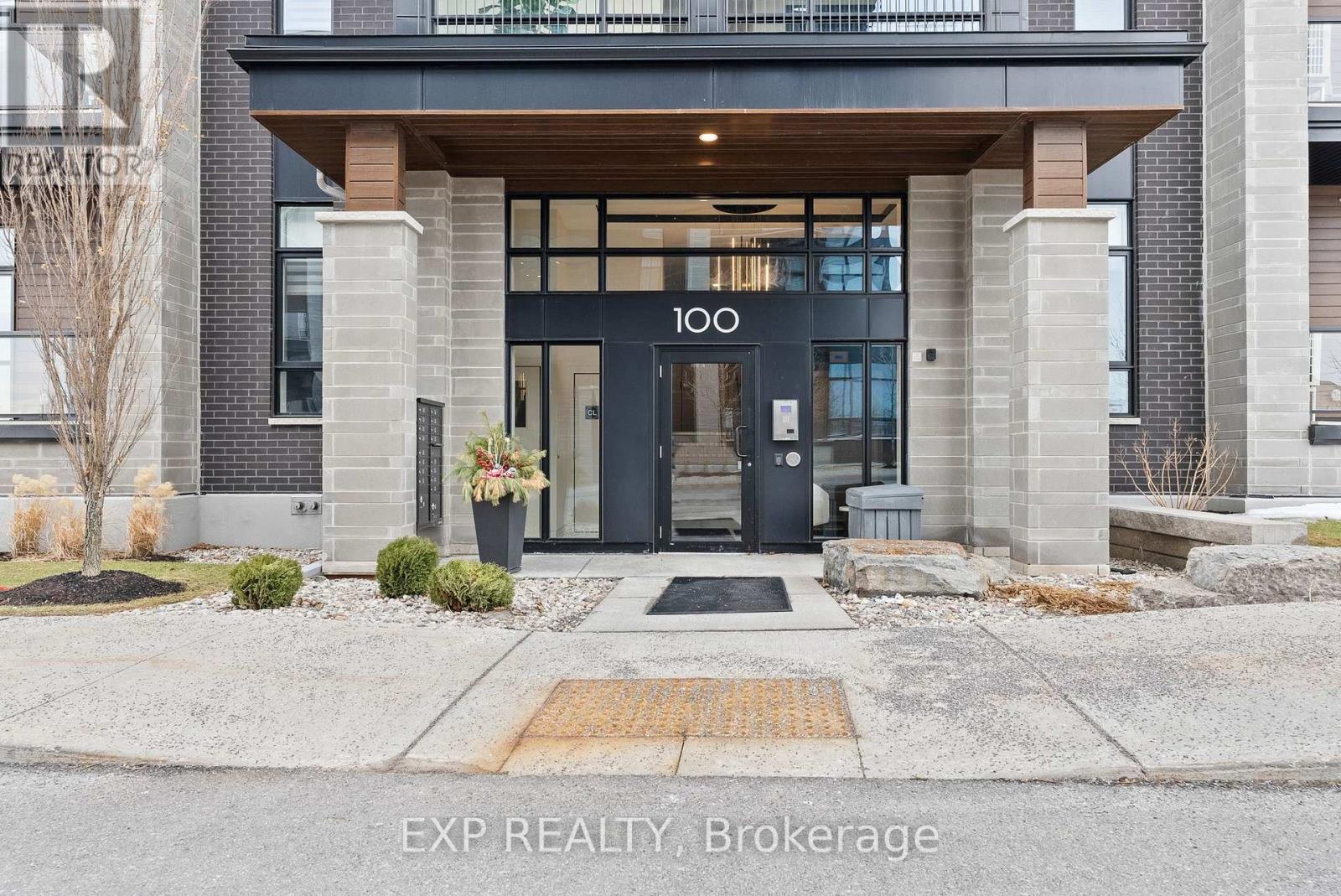 301 - 100 CORTILE PRIVATE