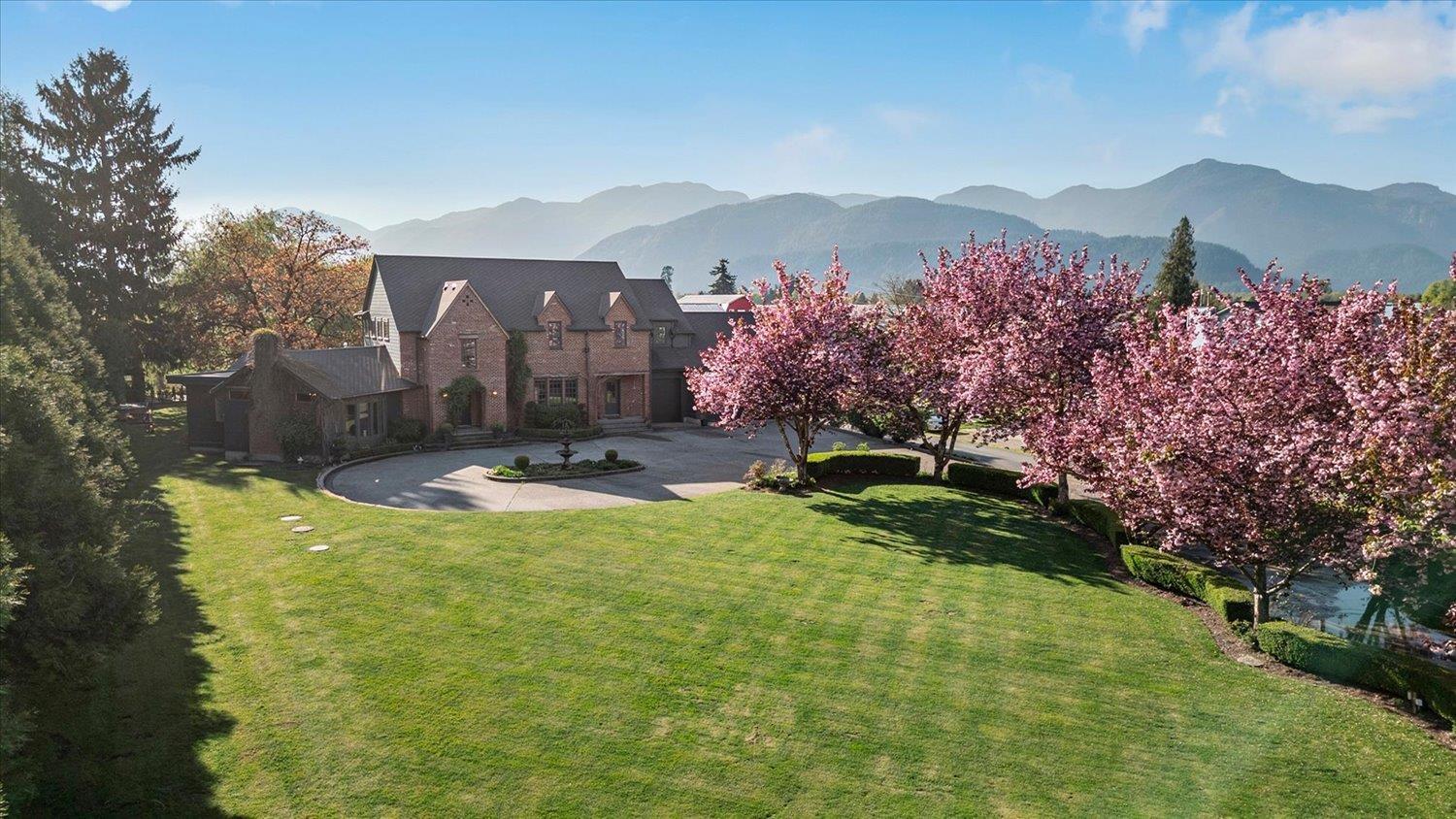 10419 MCSWEEN ROAD|Fairfield Island