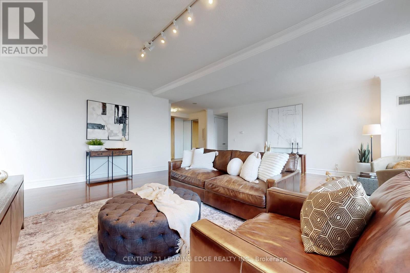LPH9 - 62 SUNCREST BOULEVARD