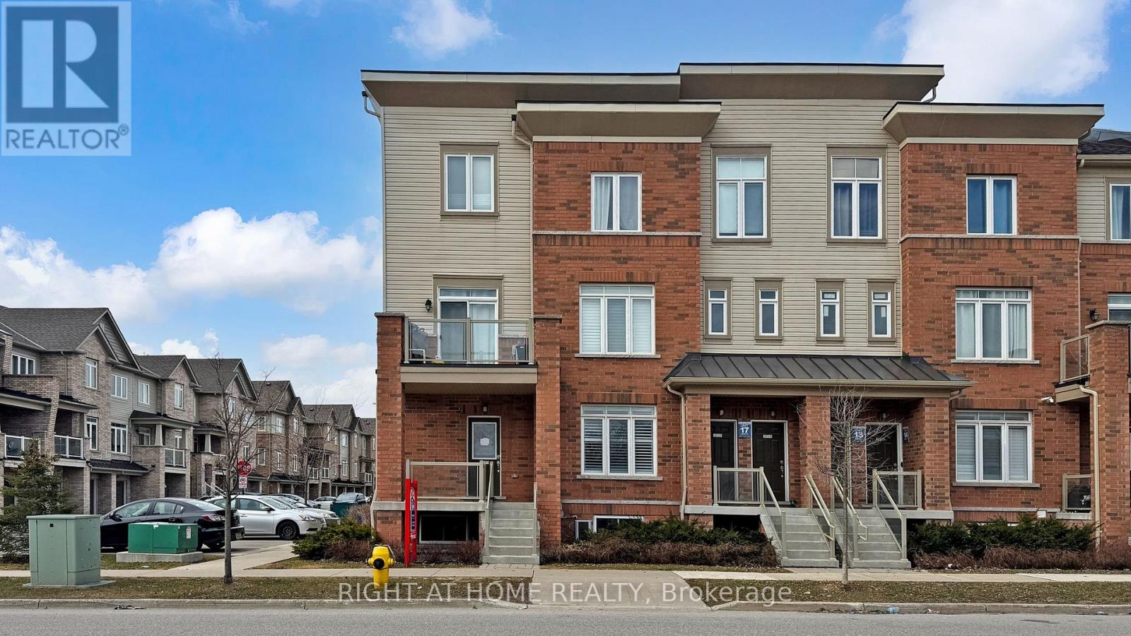 16 - 2710 WILLIAM JACKSON DRIVE E