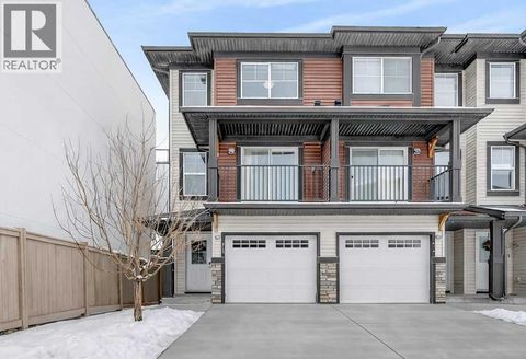 516 Sage Hill Grove NW Calgary AB T3R0Z8