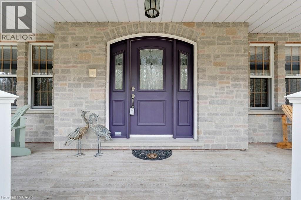 2 HUGHSON Lane