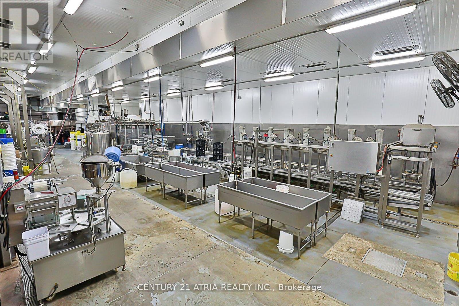 23 - 50 THORNMOUNT DRIVE