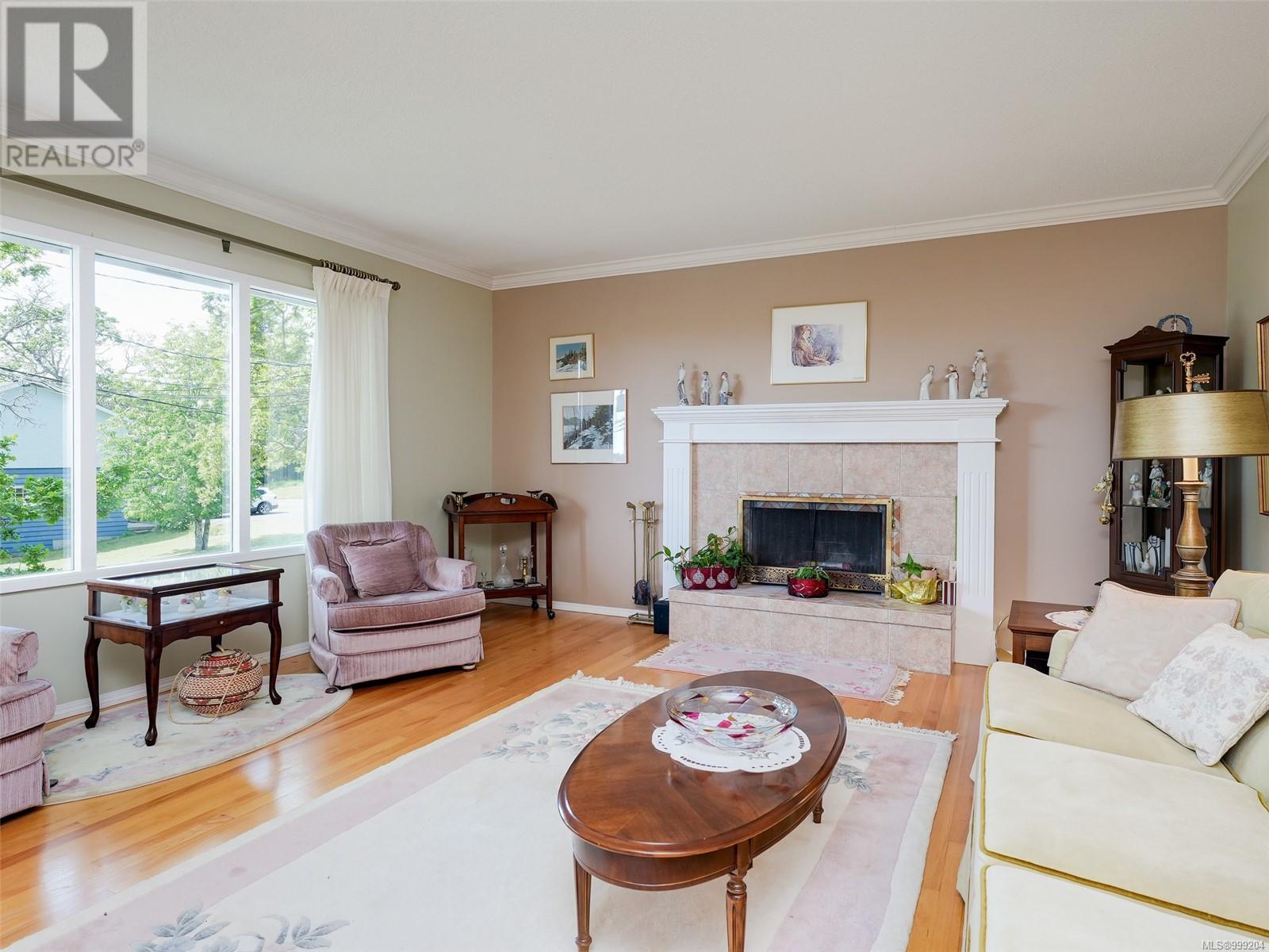 1470 Banff Pl