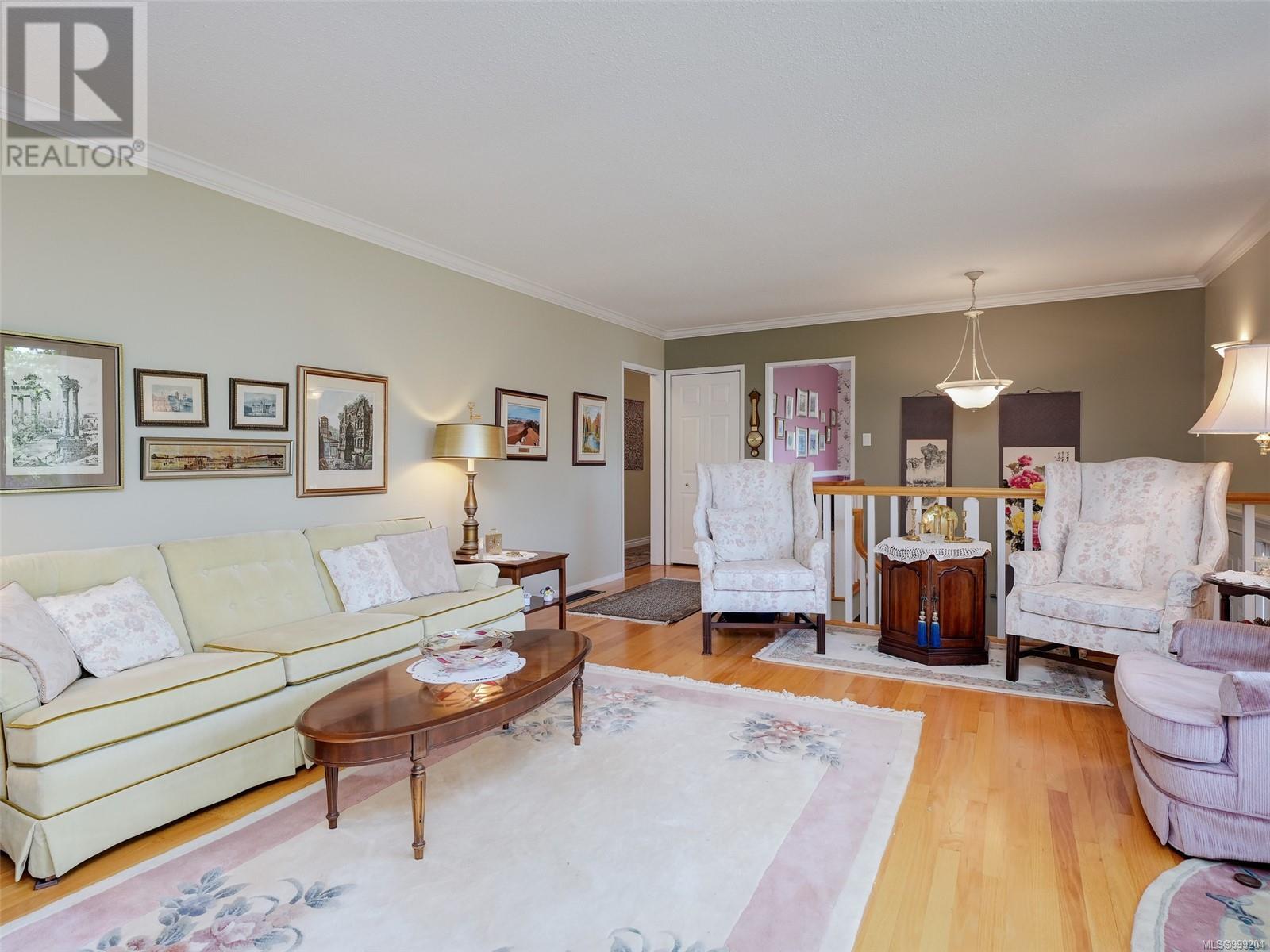 1470 Banff Pl