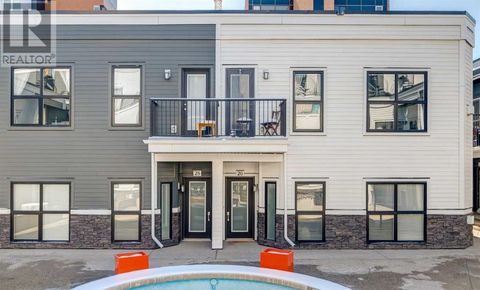 26, 605 15 Avenue SW Calgary AB T2R0R4