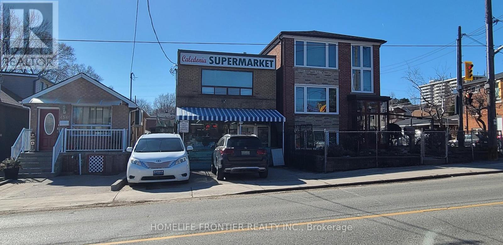 Photo 1 of 3 — 458 CALEDONIA ROAD, Toronto (Caledonia-Fairbank), ON M6E4T8