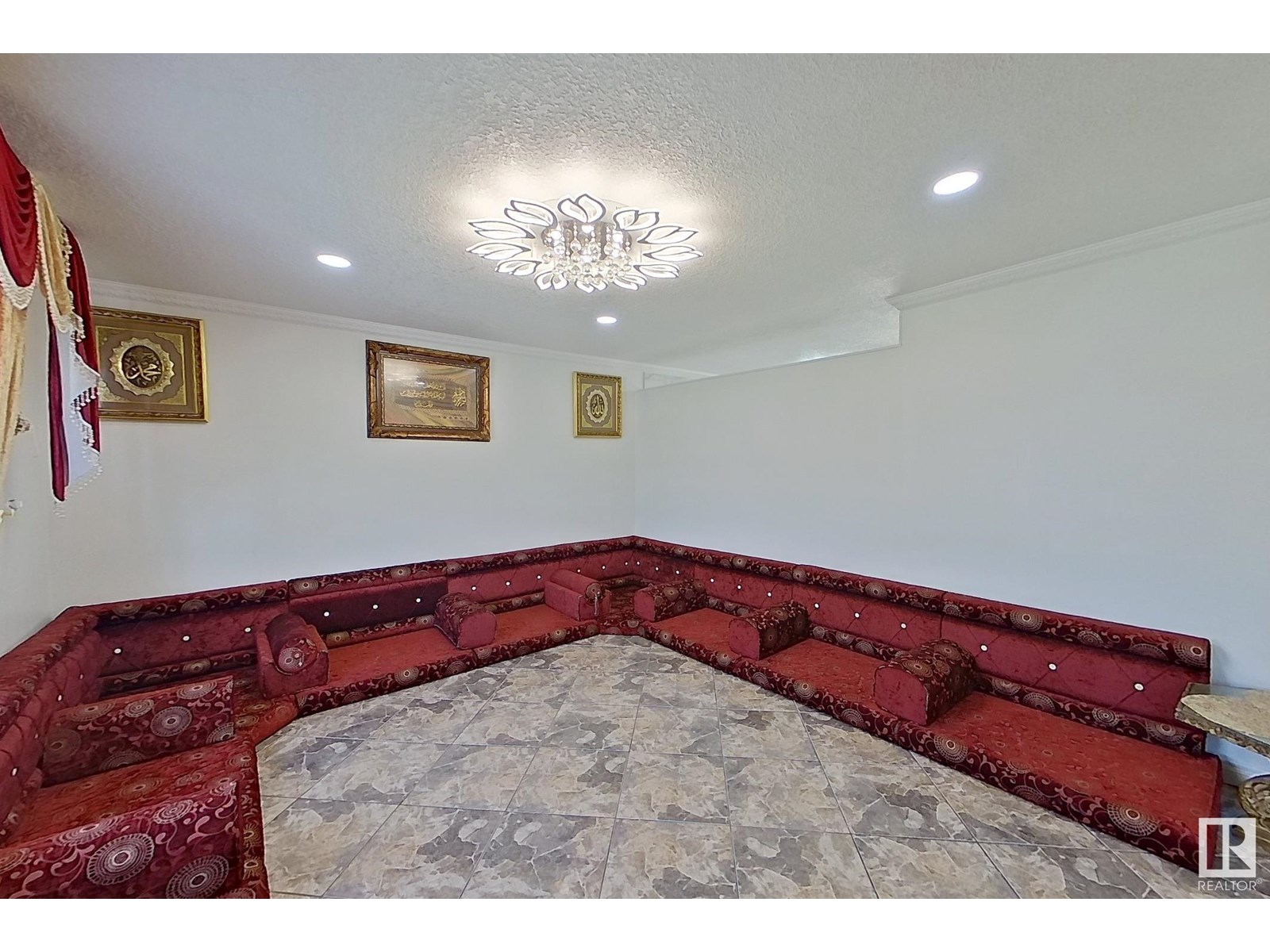 16729 109A ST NW