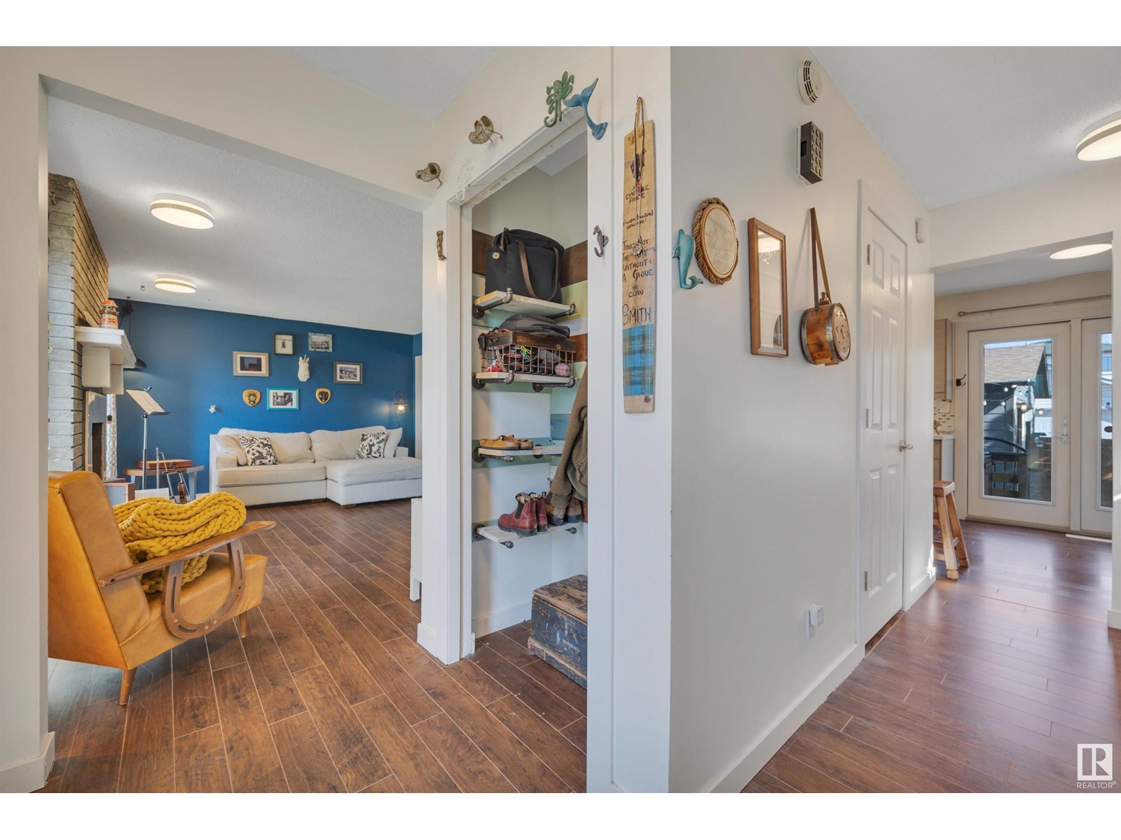 18008 75 AV NW