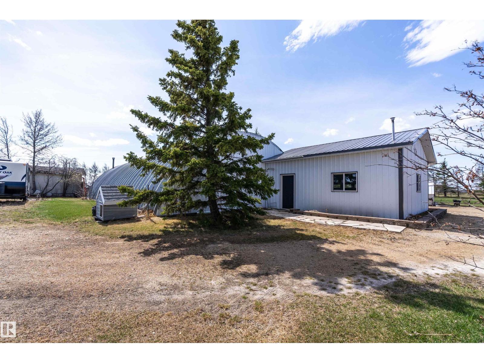 25057 TWP RD 490