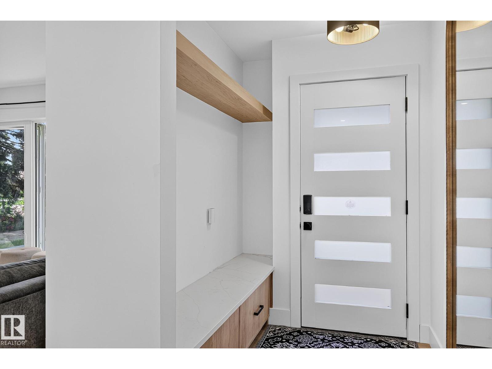 15302 78 AV NW
