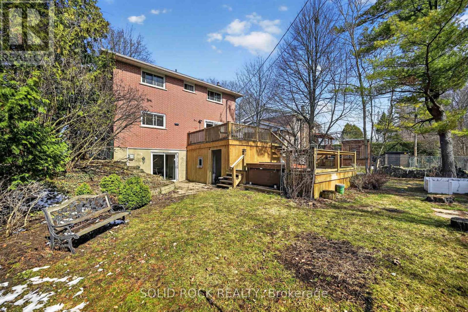 209 REYNOLDS DRIVE E