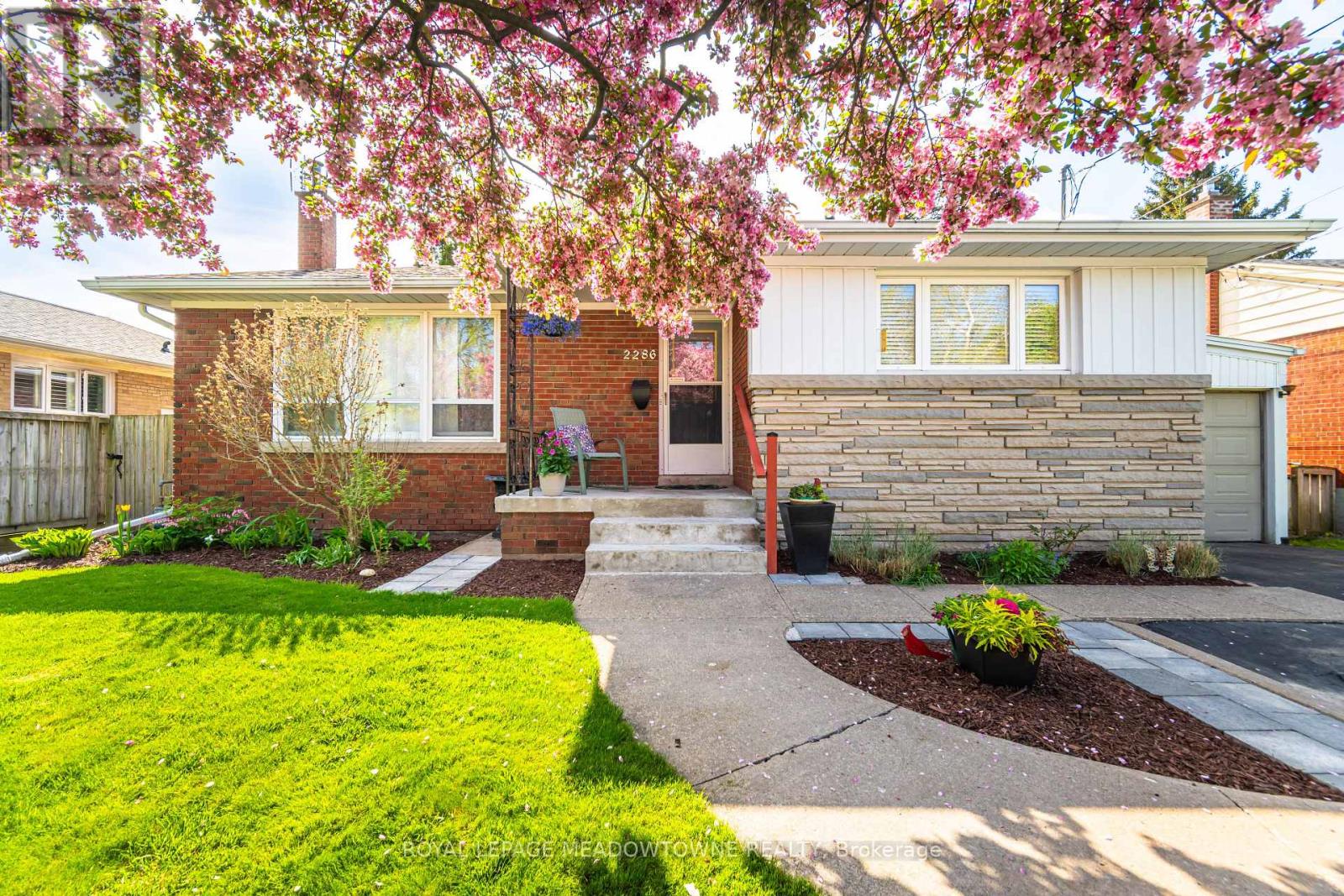 2286 PROSPECT STREET