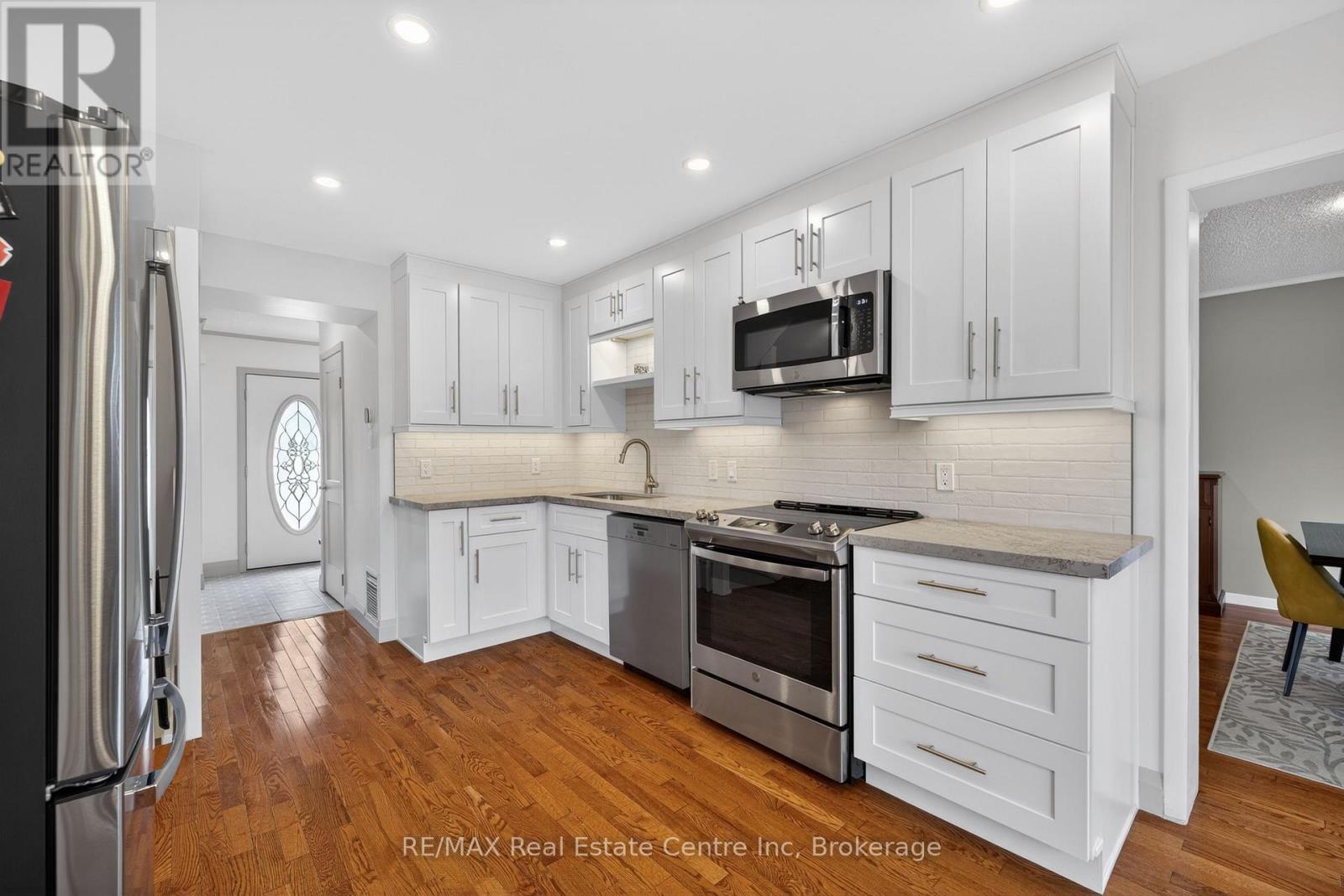 173 - 295 WATER STREET