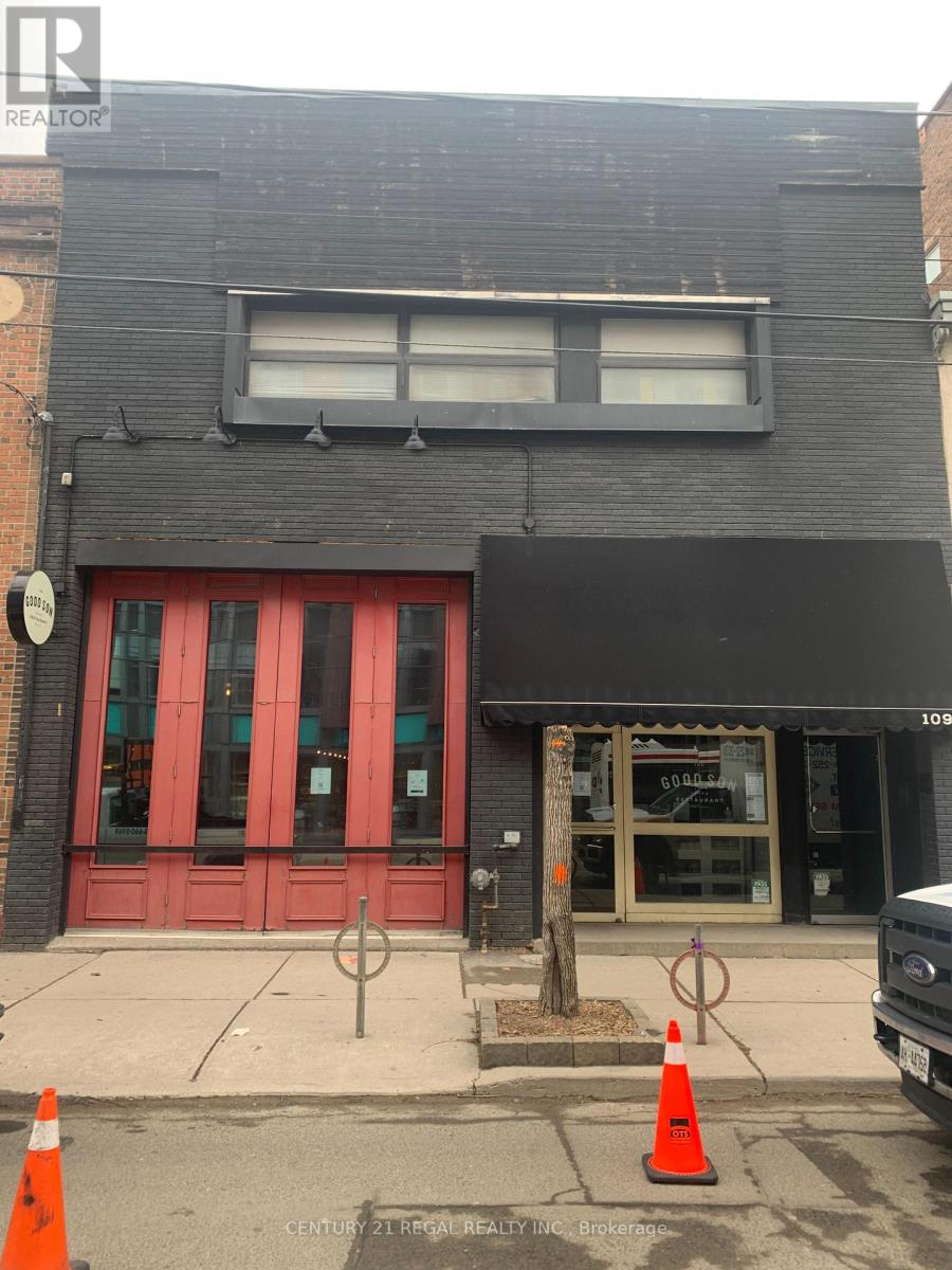 1096 QUEEN STREET W
