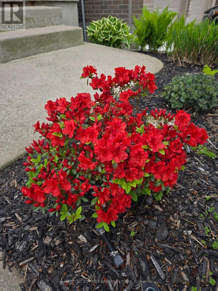 38 - 777 APRICOT DRIVE