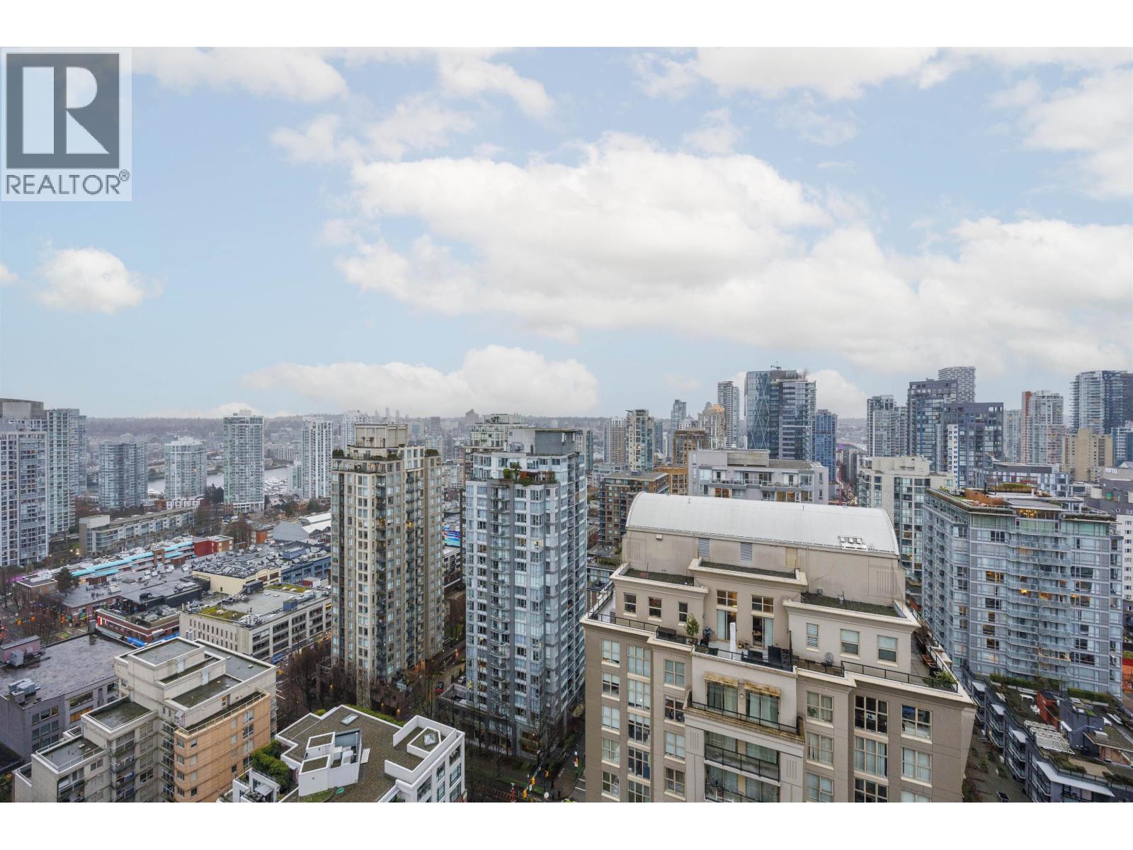 2801 969 RICHARDS STREET