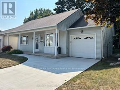 18 WILKINS CRESCENT Tillsonburg ON N4G5M6