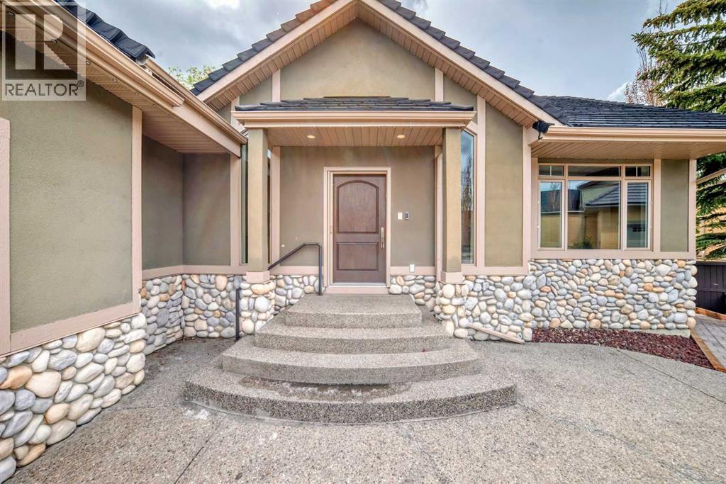 94 Aspen Ridge Way SW