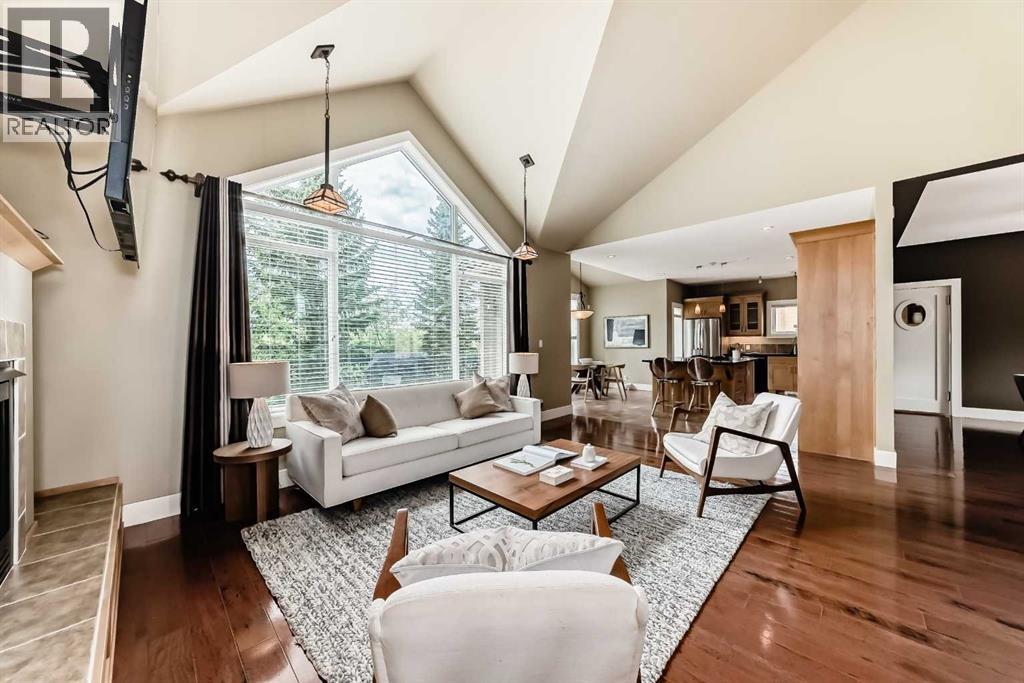 94 Aspen Ridge Way SW