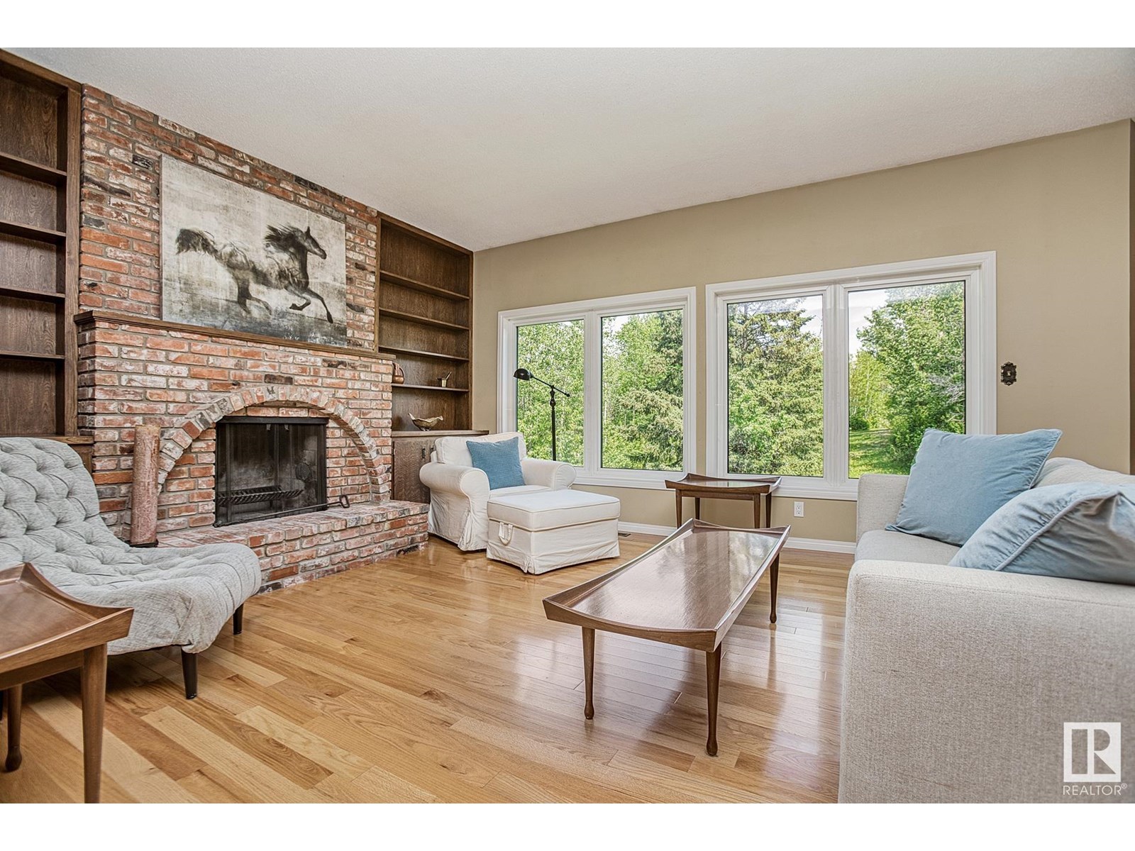 #38 22430 TWP RD 520